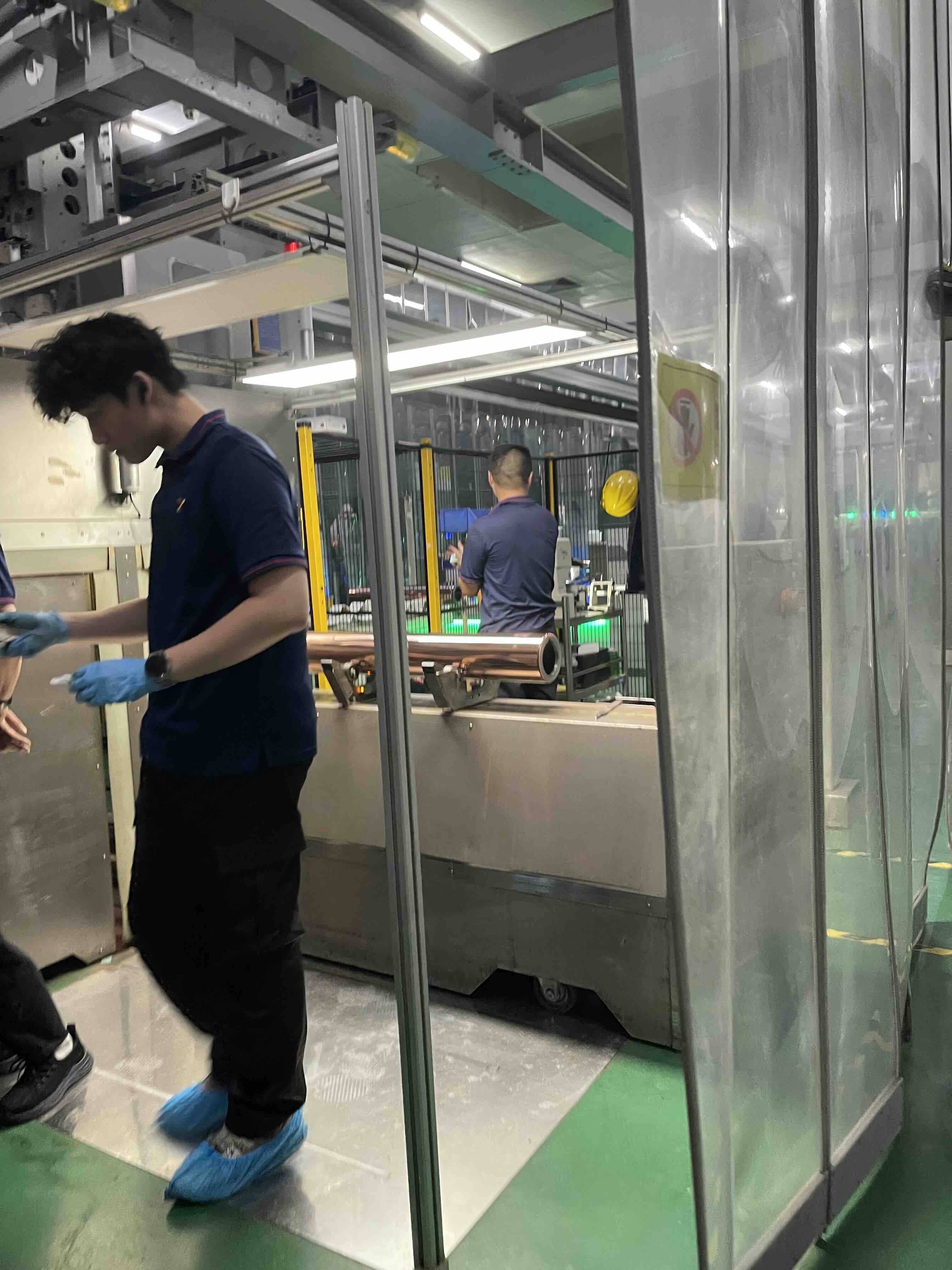 Copper plating stage for gravure printing cylinders at the Yuncheng facility